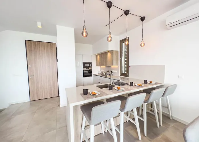 Azure Seaview - Jade Βίλα *